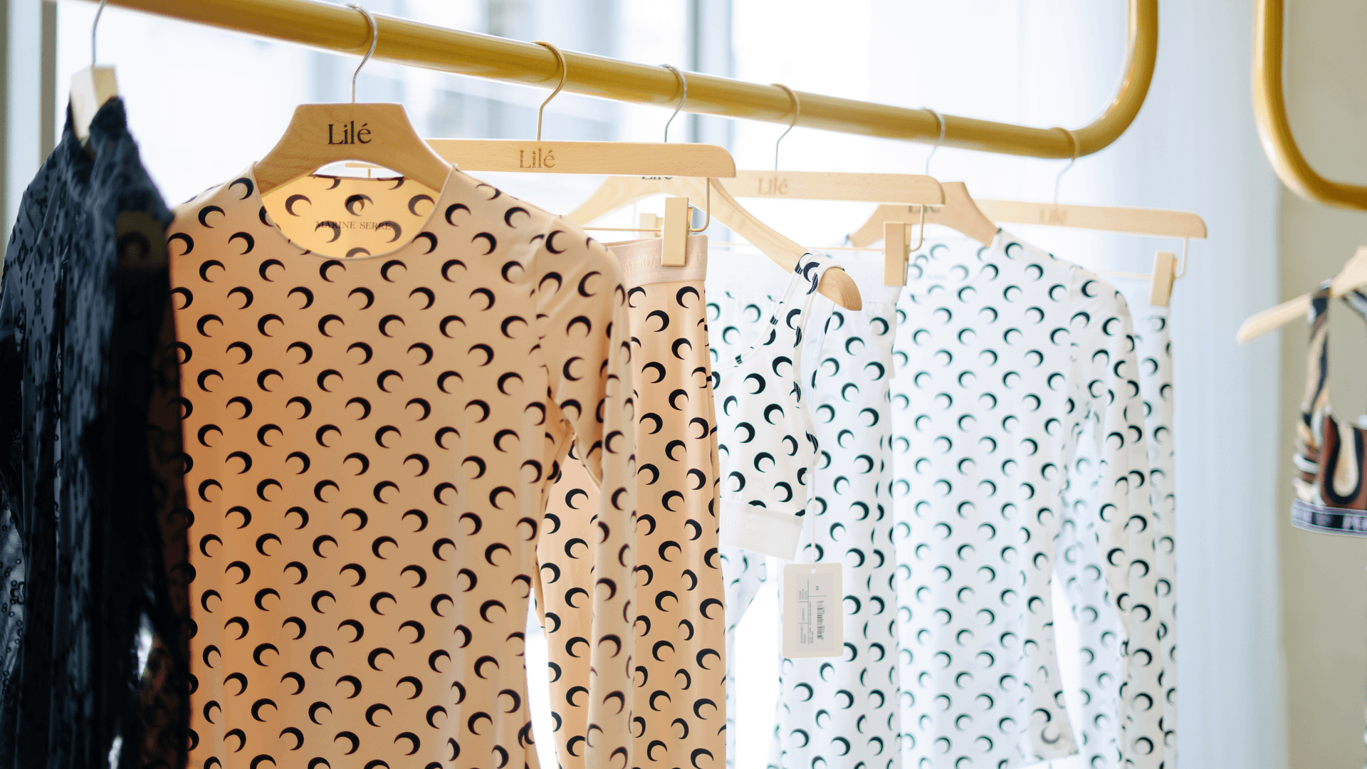 Lilé Curated Designer Fashion